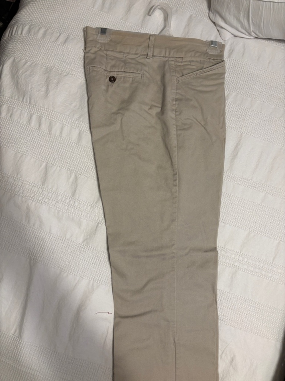 Straight Leg Chino Pants in Khaki - Women